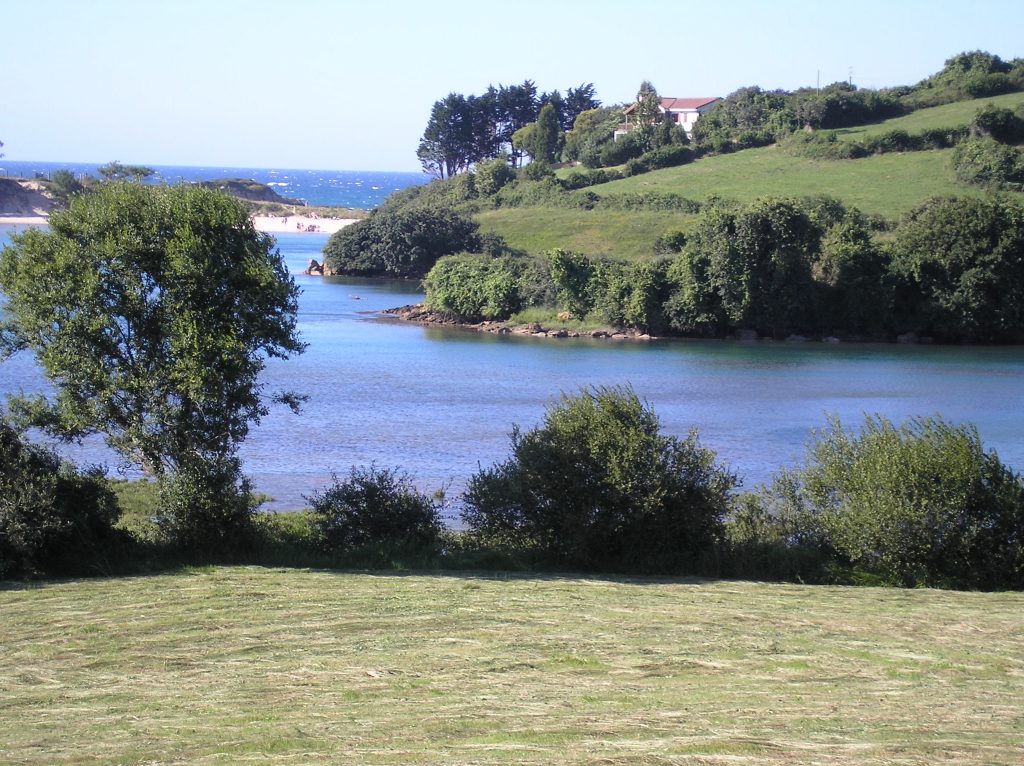 Que Ver Cerca De Comillas Oyambre Marina cantabria
